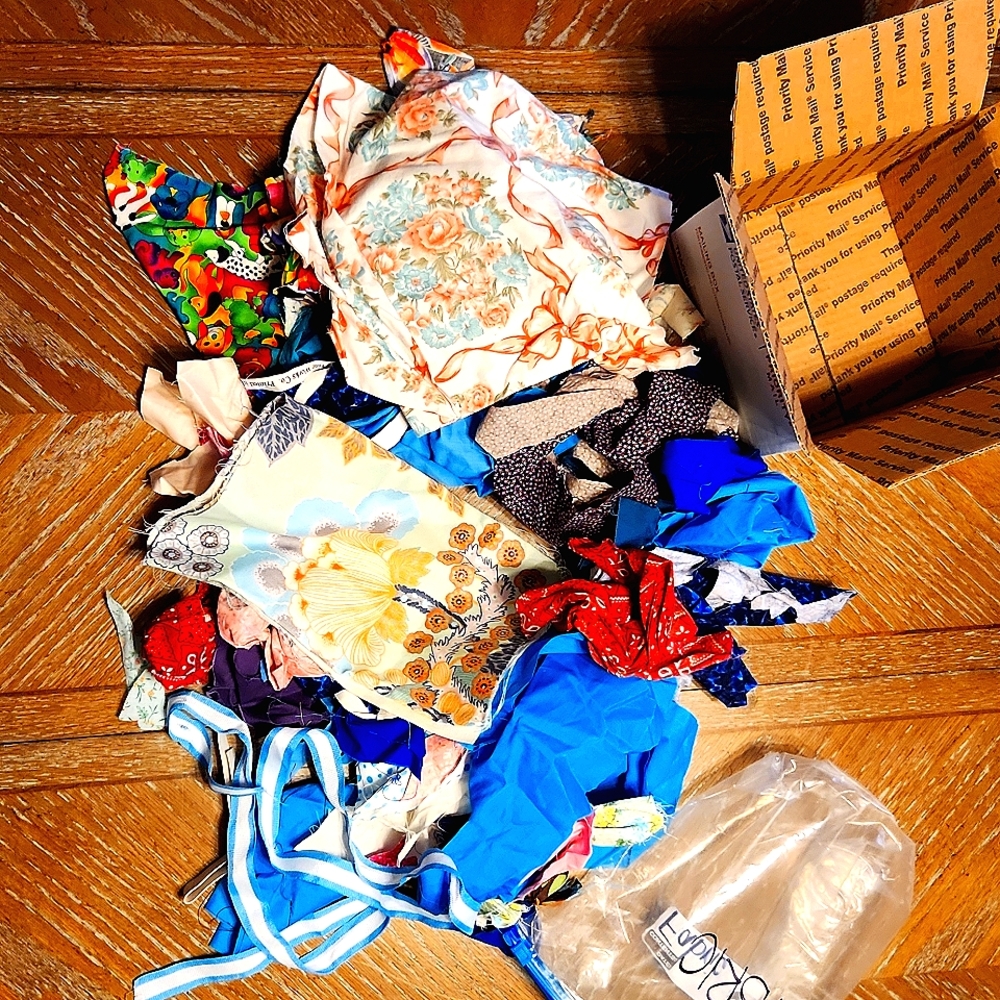 FREE WITH PURCHASE* Bundle of fabric scraps & pieces of various sizes & designs